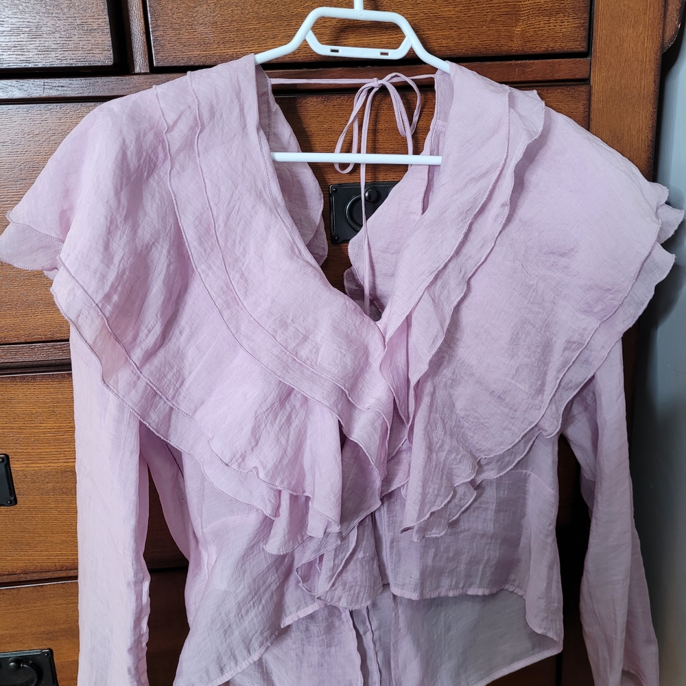H&M Light Pink Ruffled Blouse